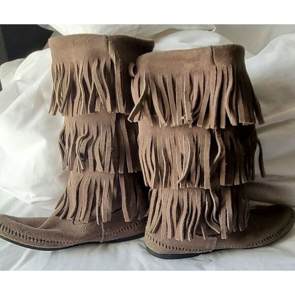 Minnetonka - Picture 6 of 12